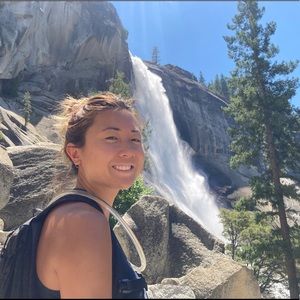 Meet your Posher, Arielle